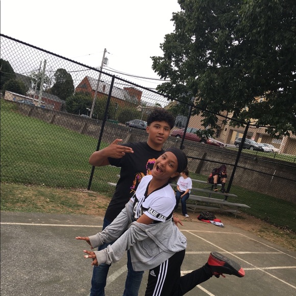 Meet your Posher, Zac - Picture 1 of 1